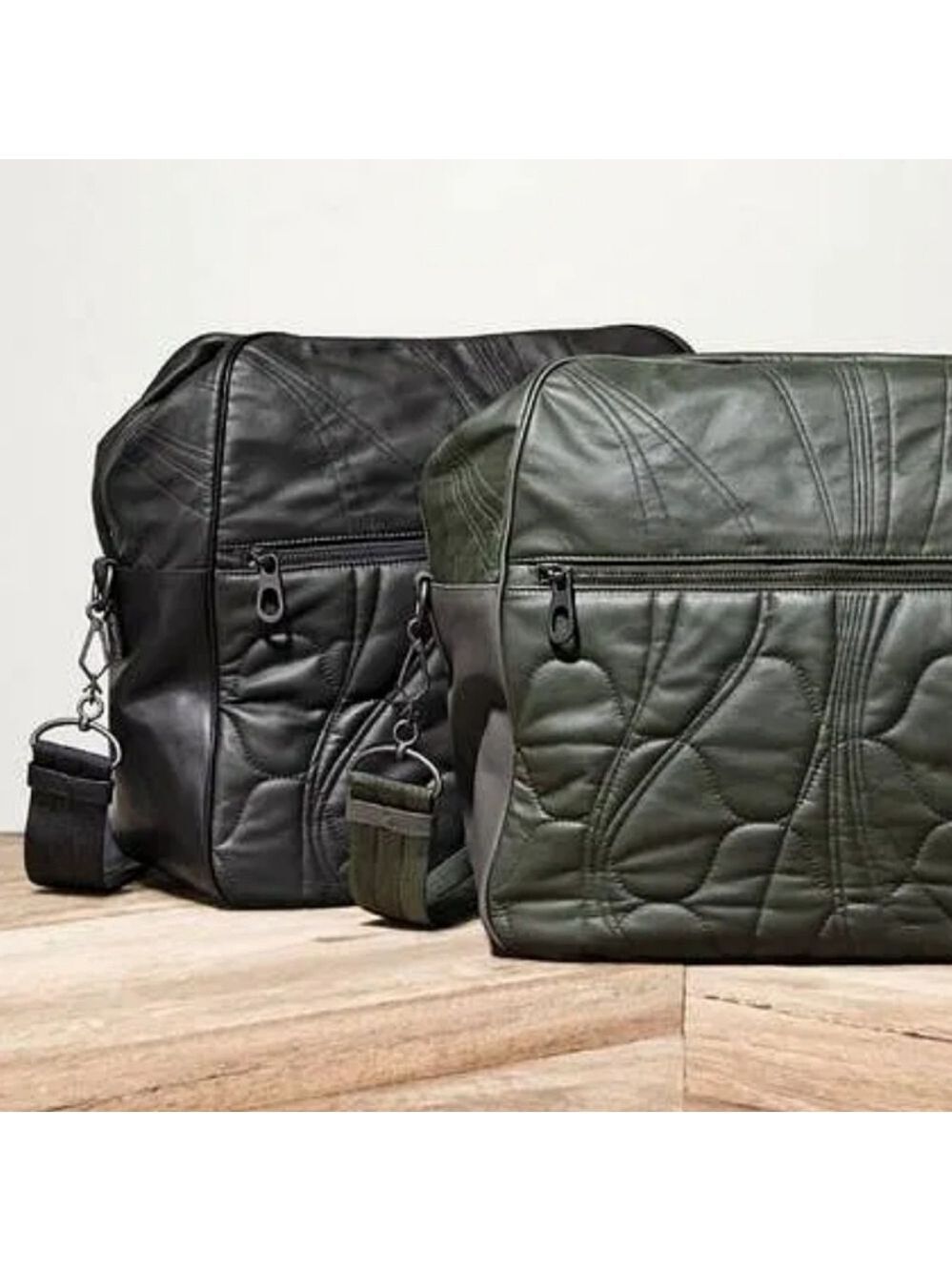 Bottega Veneta crossbody bag in EUC